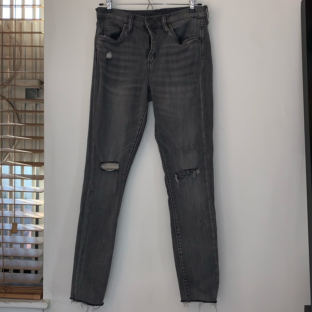 [BLANKNYC] Women's Mid Rise Skinny in grey